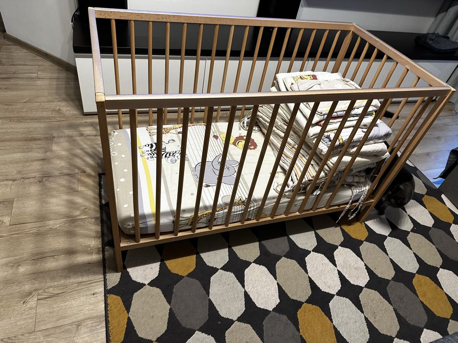 Vand Patut bebe lemn- Ikea