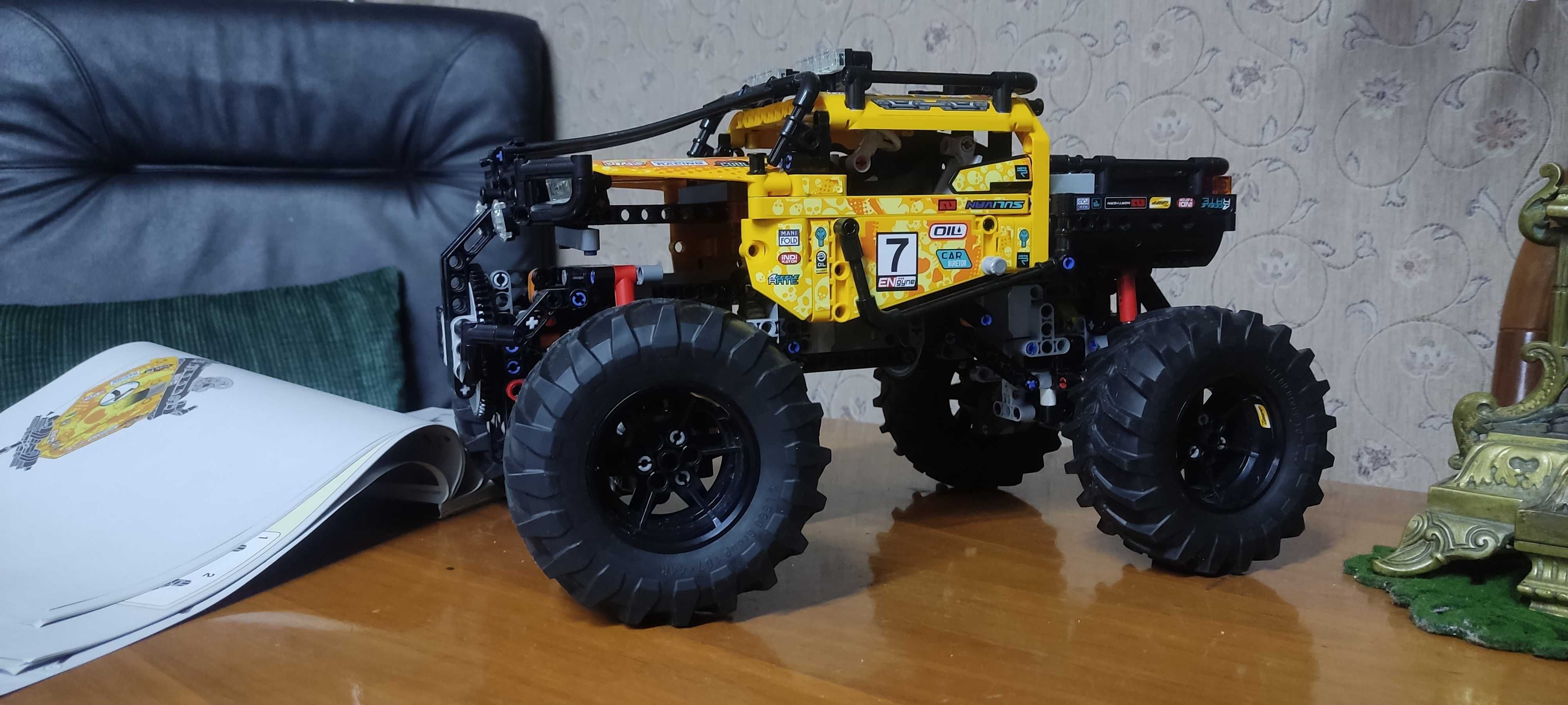 Lego technic 42099 экстремальный внедорожник