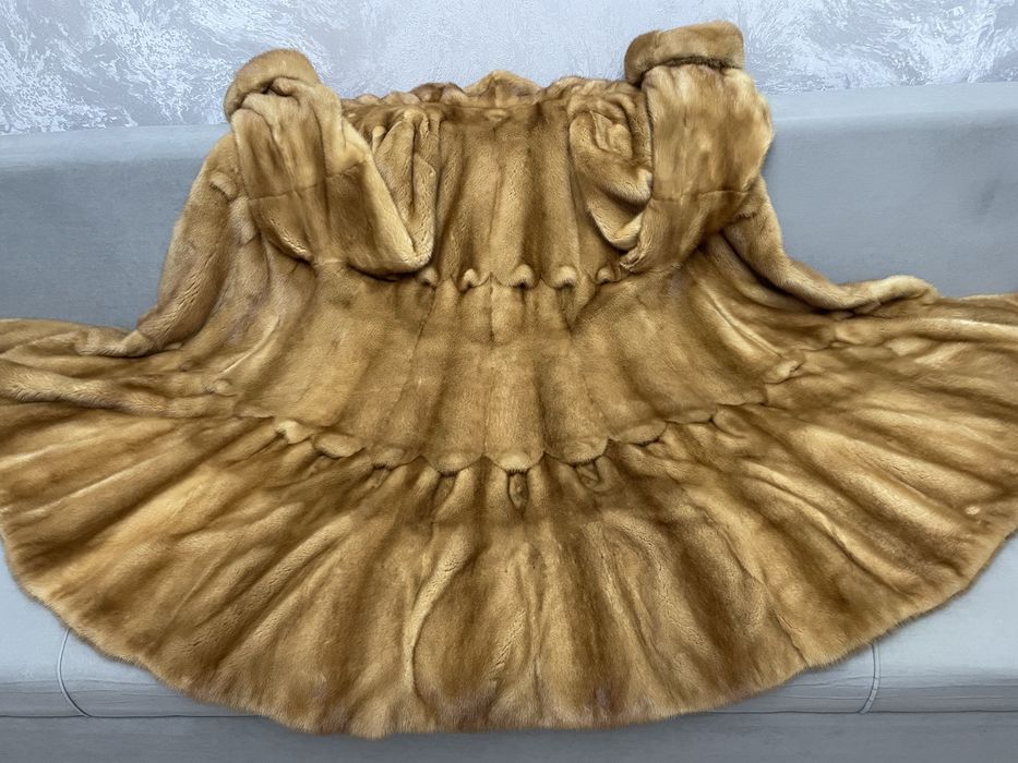 Норковая шуба, 50-56, Италия