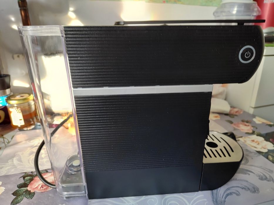 Aparat de cafea Illy Easy cu pad-uri ESE