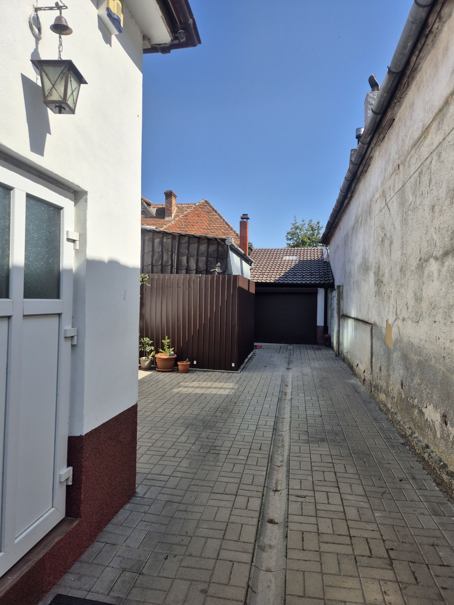 Vand casa tip duplex singur in curte Sibiu, zona Piata Cluj-Terezian.