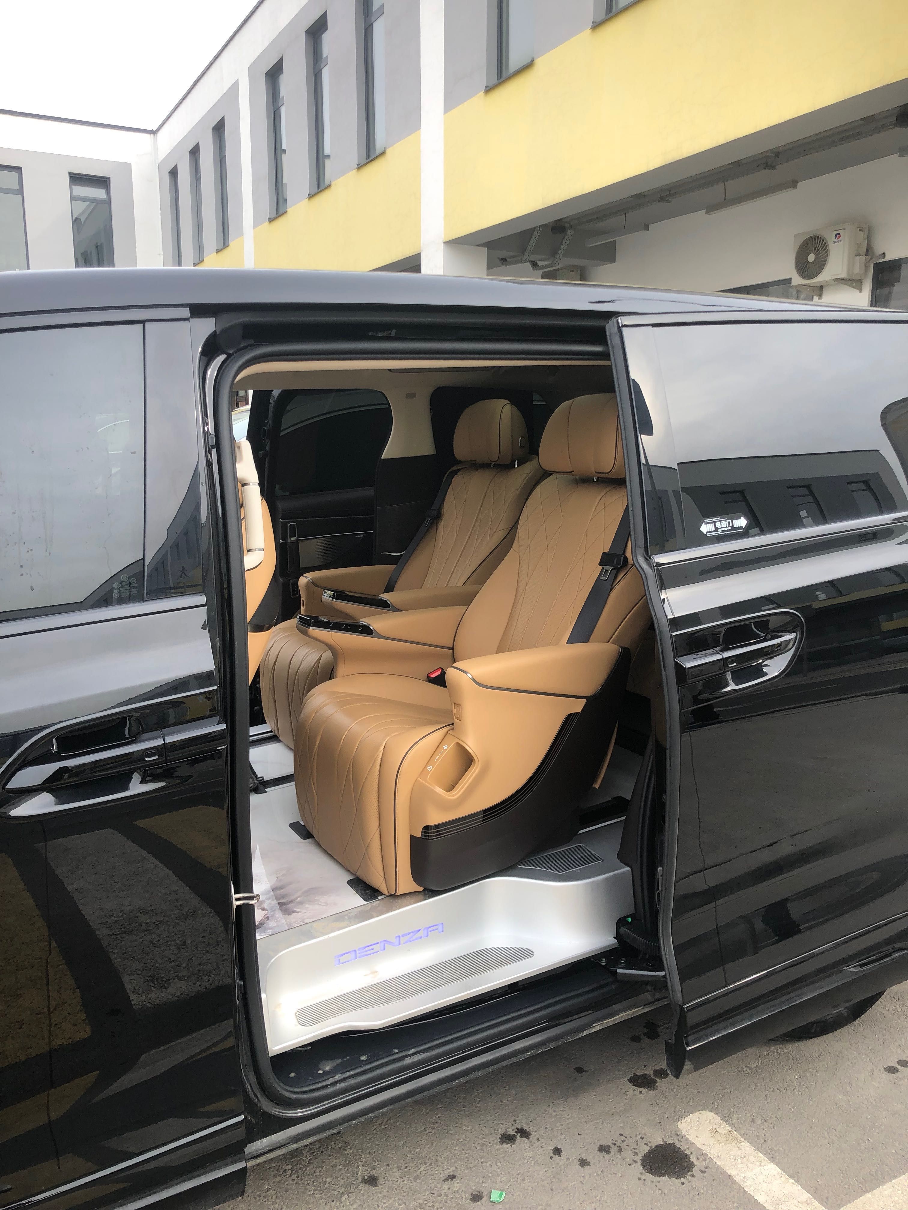 BYD denza  6 местный