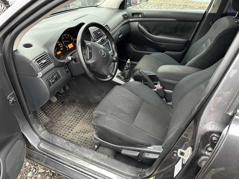 Toyota Avensis 2.2d4d 150кс на части!