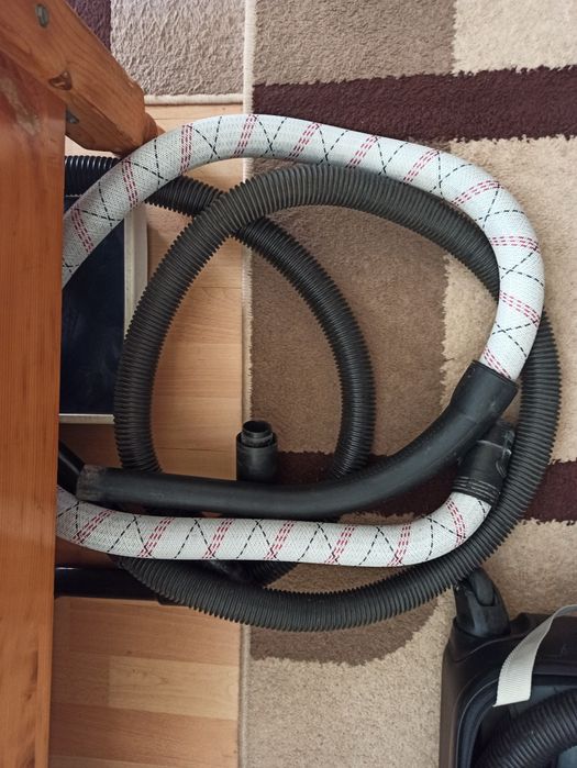 Продавам части за прахосмукачки