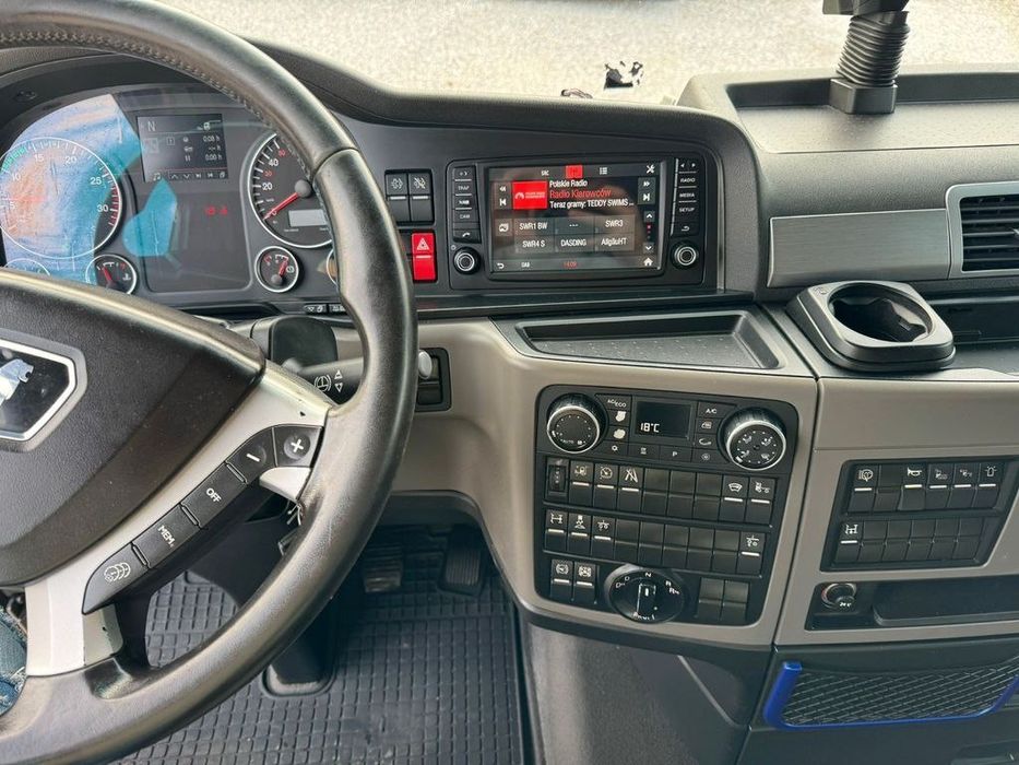 Ман тгх 18.500 евро 6 сотилади