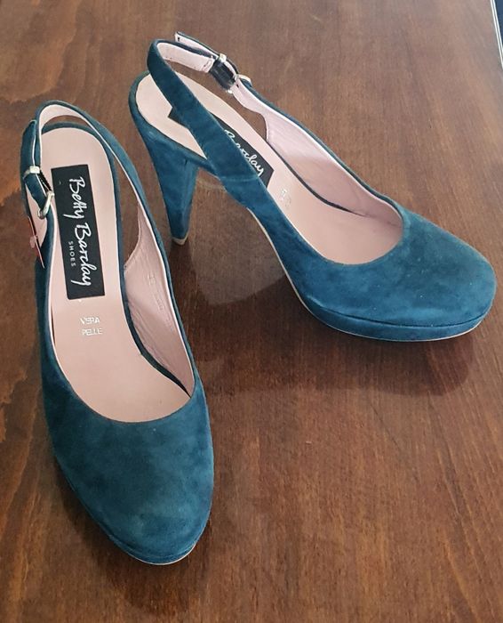 Pantof piele întoarsă