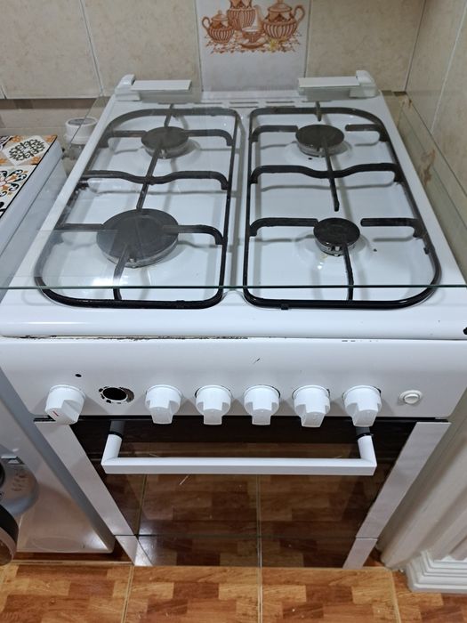 Продаётся Газовая плита.