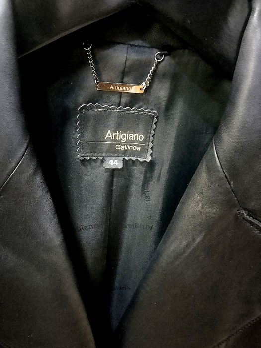 Женская верхняя одежда.