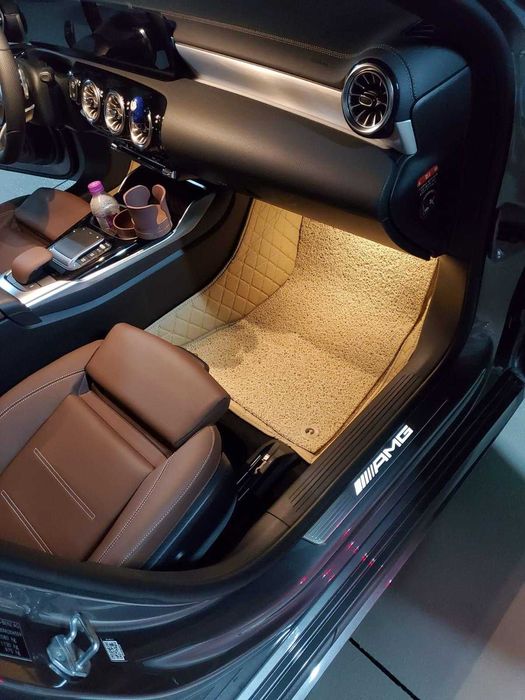 Mercedes Benz AMG A35 4MATIC sedan