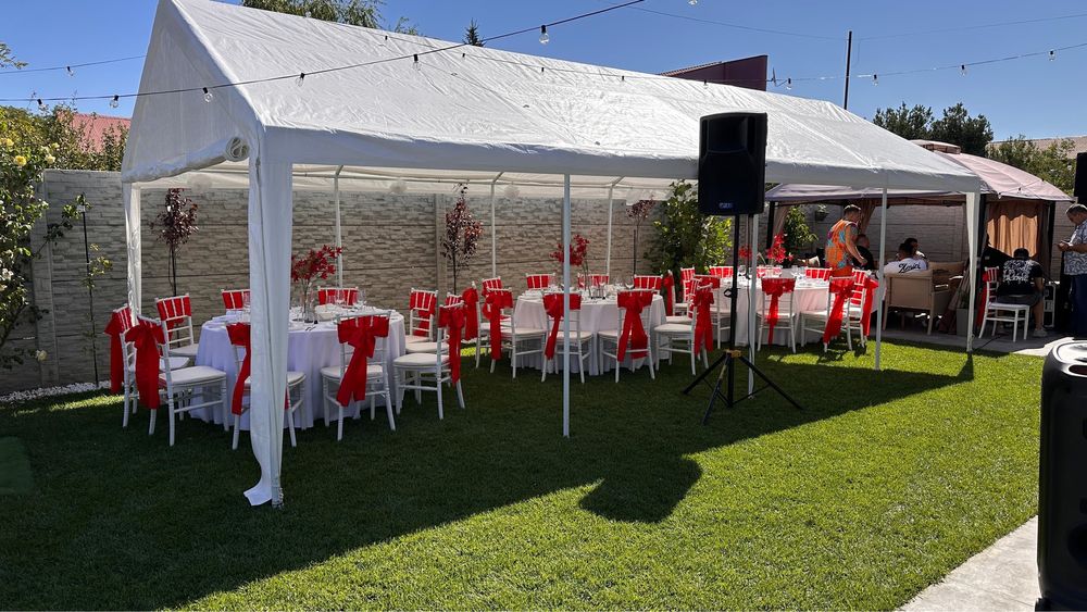 Inchiriem corturi, mese, scaune Chiavari pentru evenimente