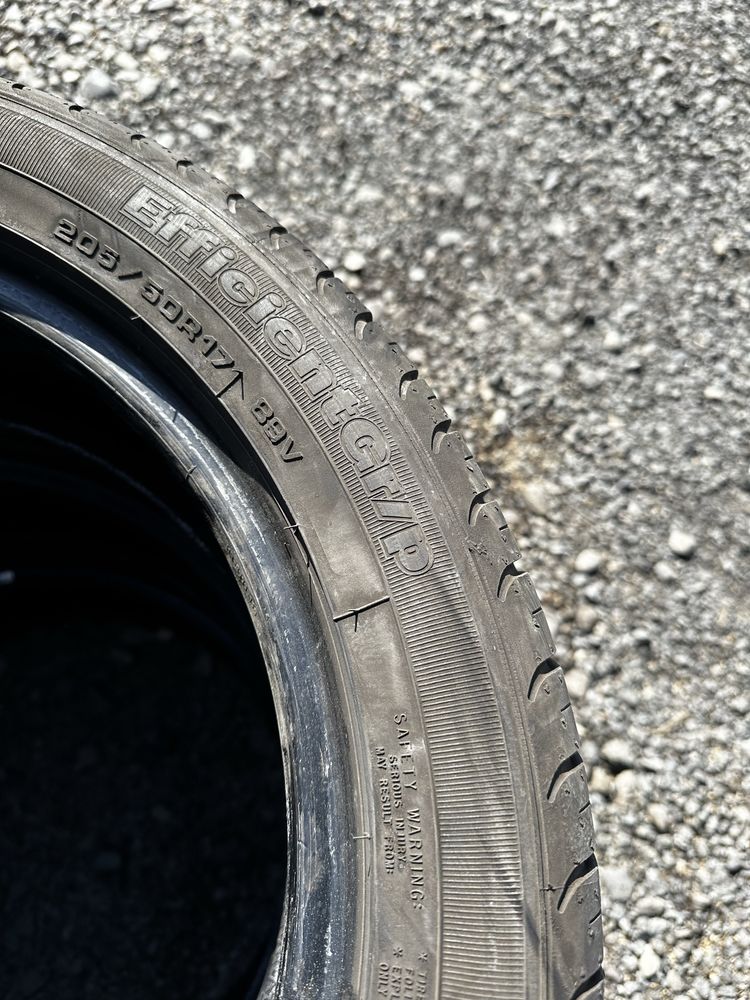 Anvolope 205/50 R17