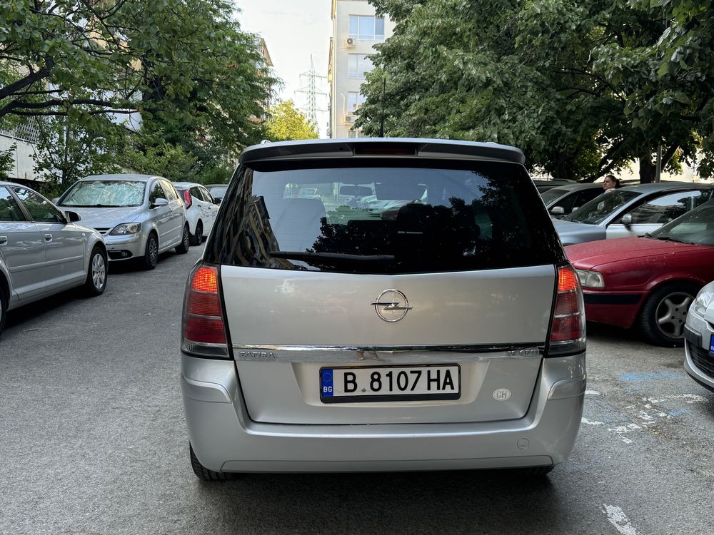 колата е в добро състояние