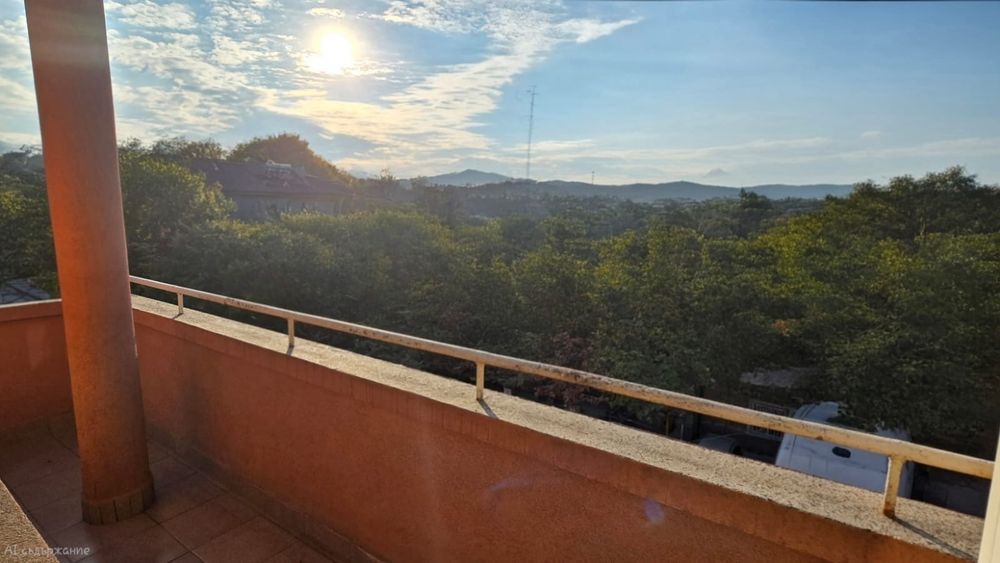 Дава се под наем Тристаен апартамент в Пловдив, Въстанически - 110 кв.м за 663 € - Снимка #6