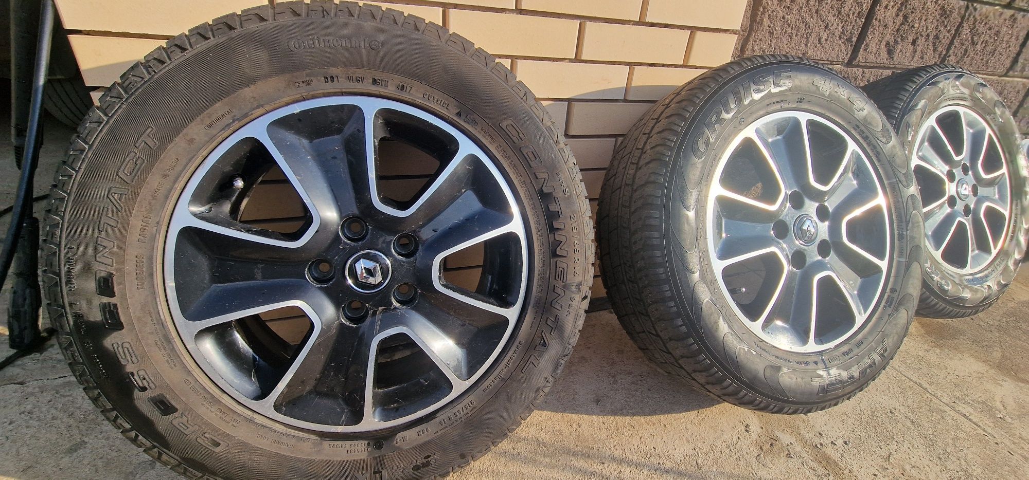 Продам комплект диски и шины 215х65х16