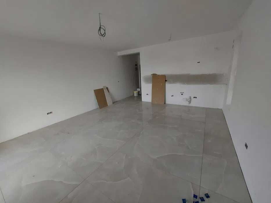 Dezvoltator imobiliar vând apartamente la cheie 1 cam Girocului - ESO