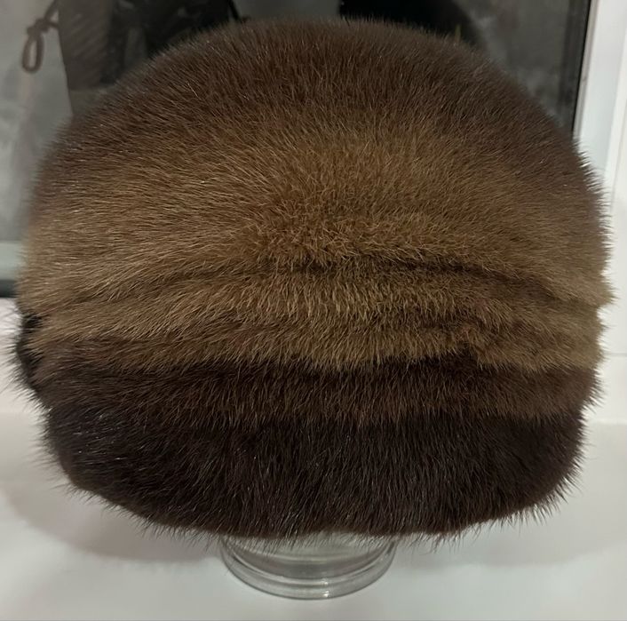 Продам норковую шапку