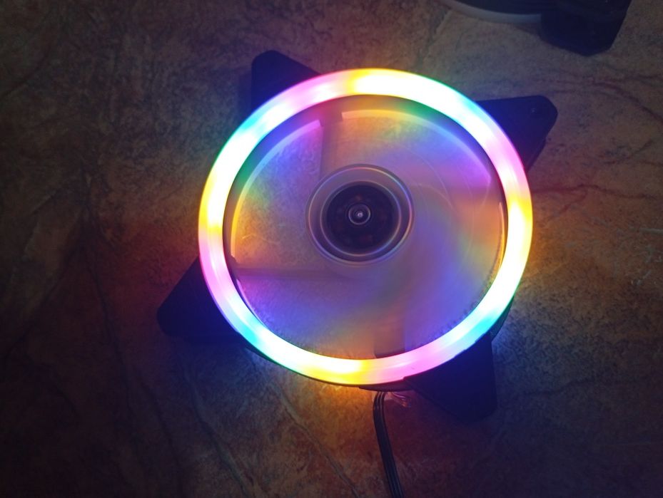 Кулера на вдув выдув.