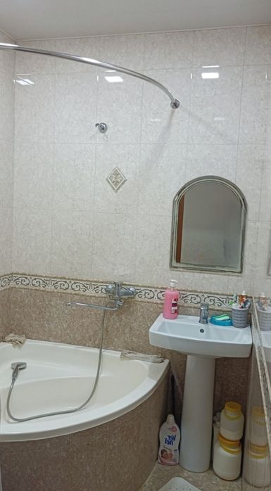 Юнусабад 17, 4/2/5 УлУчШеНкА Неторец Балкон 6 на 2 Средний Ремонт