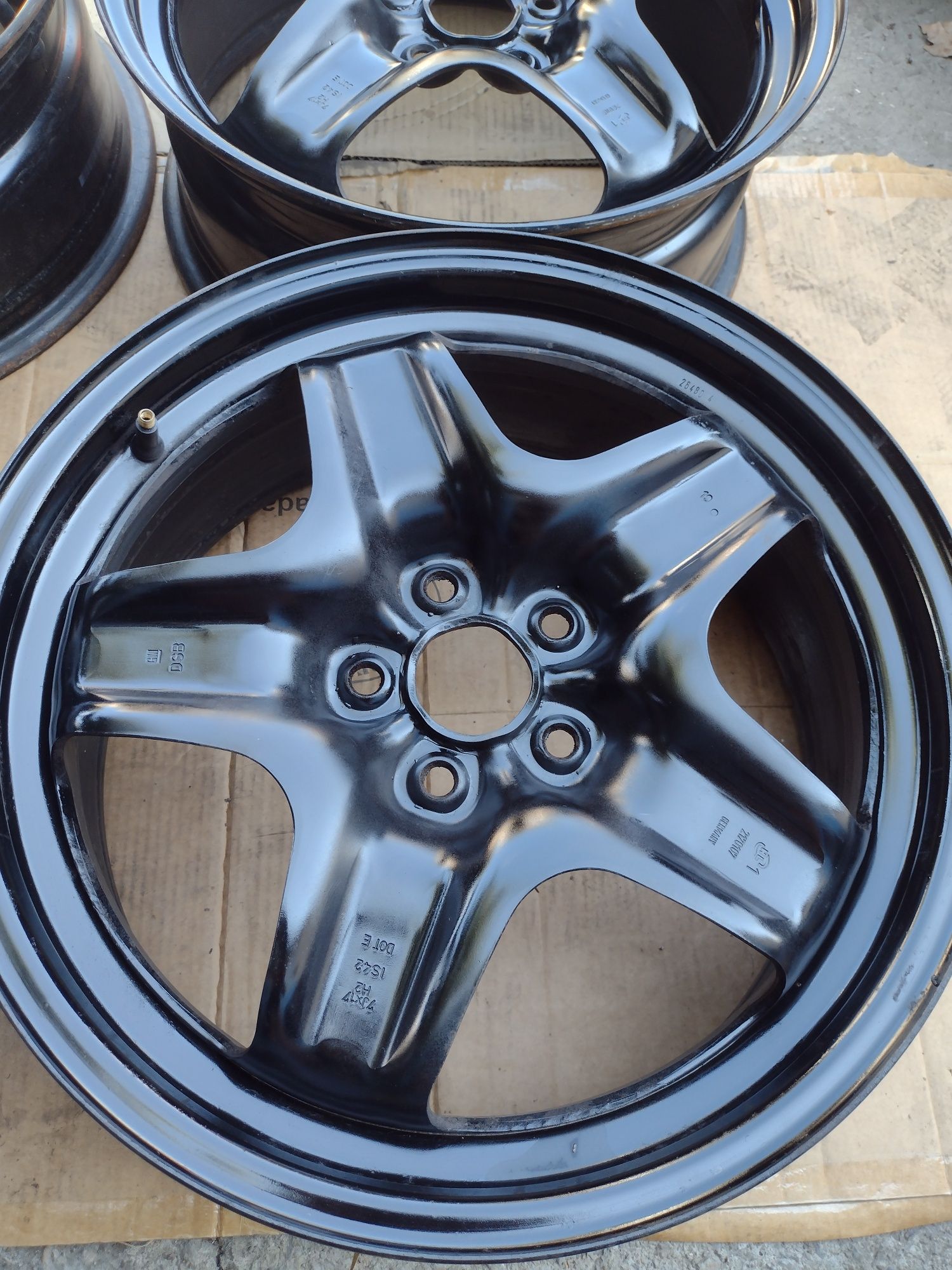 Перфектни 17-5х105 ЕТ42 7 j Opel Astra J