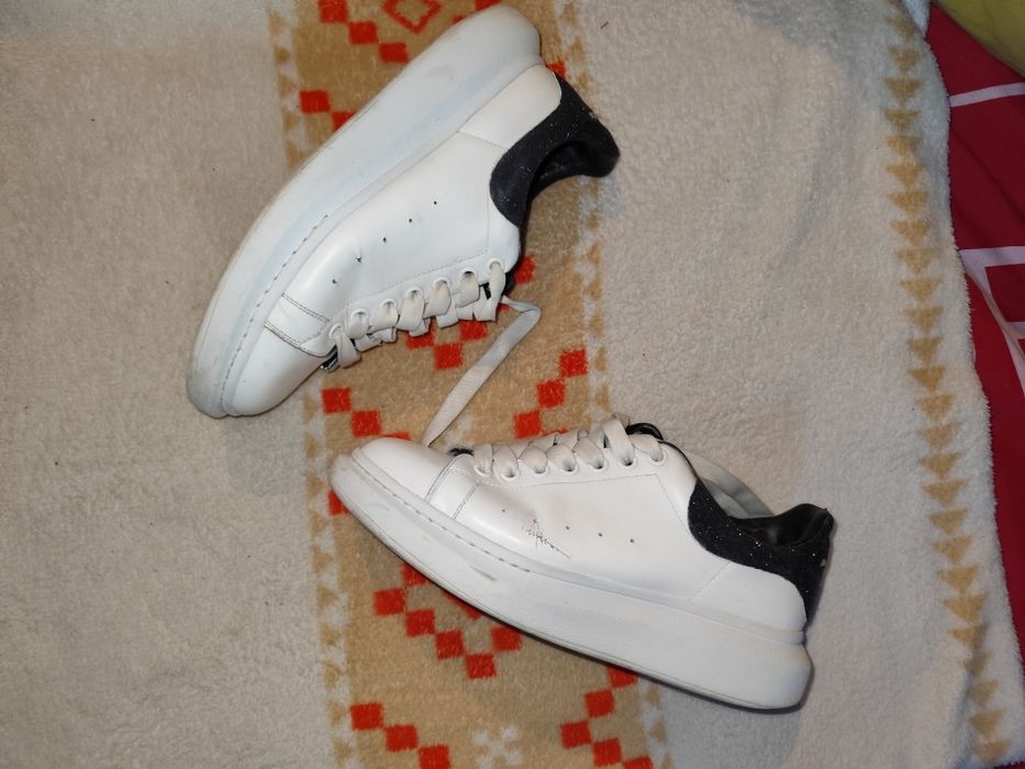 Alexander Mcqueen originali