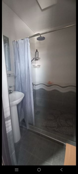 Sdayotsya kvartira na dolguyu srok adres vozle manresa restoran