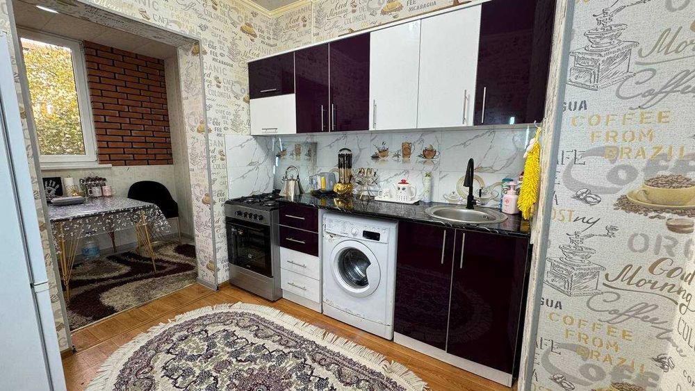 Киргили 16-мактаб 2 қаватда 3 хонали квартира сотилади.ID: 1500