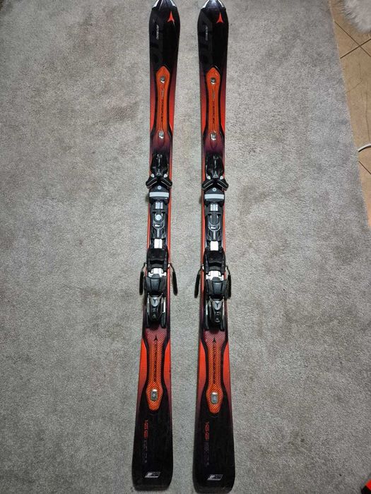 Schiuri Atomic Varioflex  1,66 m