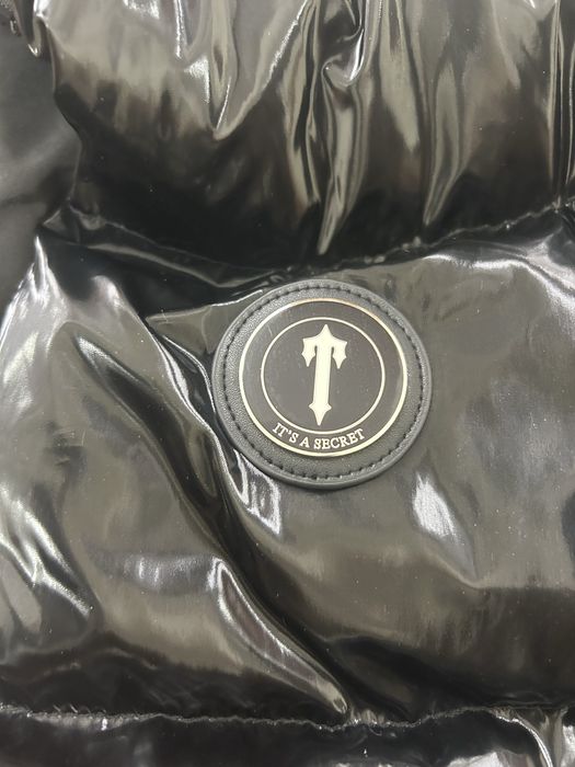 Geacă Trapstar Puffer Licioasă – Nouă, Originală, Marime S