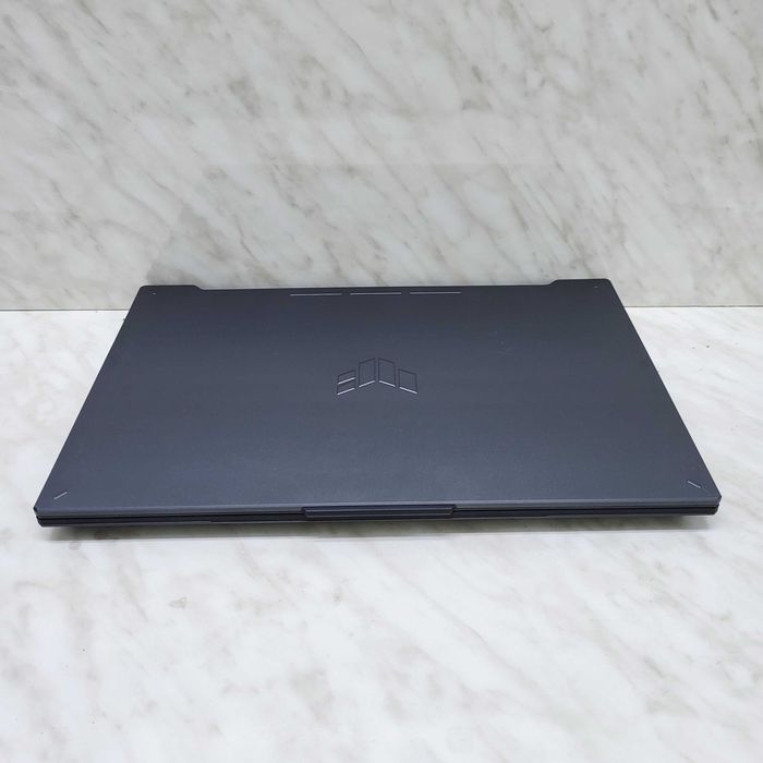 Laptop Gaming ASUS TUF F17 i7-13620H 32gb 1tb GeForce RTX 4050