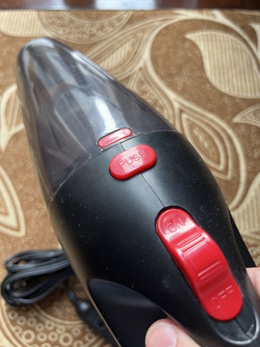 Пылесос ручной-автомобильный