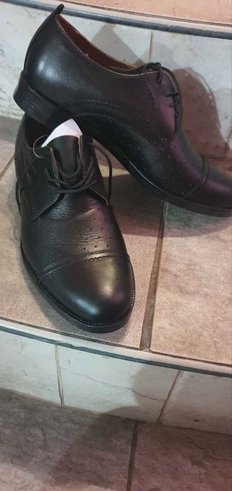 Нови обувки естествена кожа