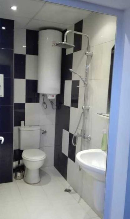 Дава се под наем Двустаен апартамент в Бургас, Меден рудник - зона Б - 76 кв.м за 200 € - Снимка #10