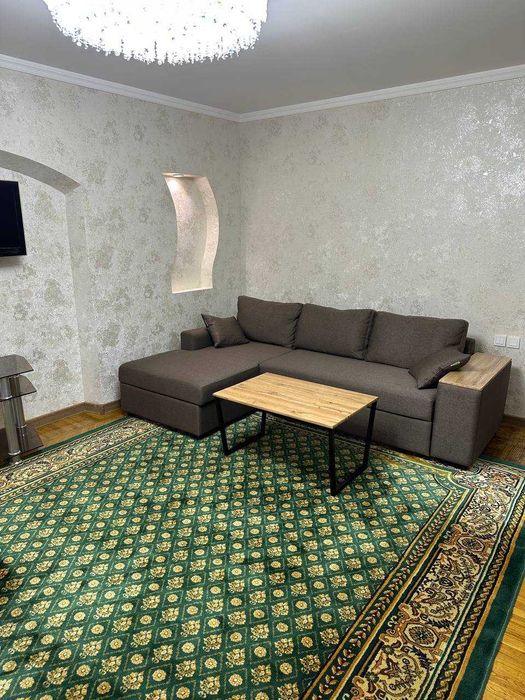 Сдаётся в аренду 3-х комнатная квартира на Ц-5, 3/2/4
