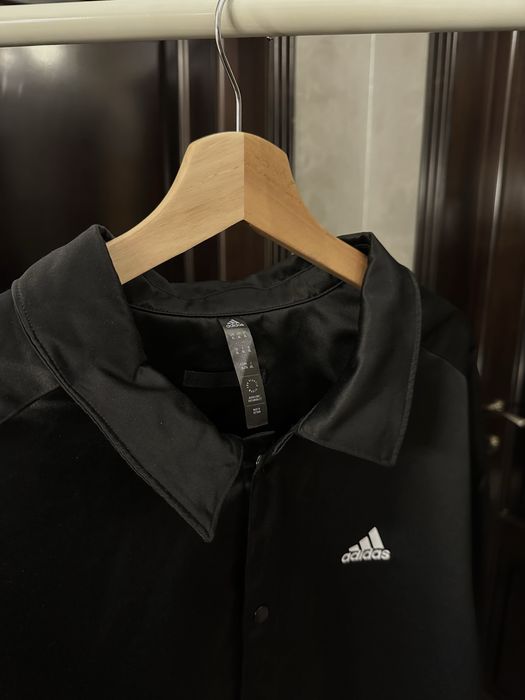Geaca Adidas oversized
