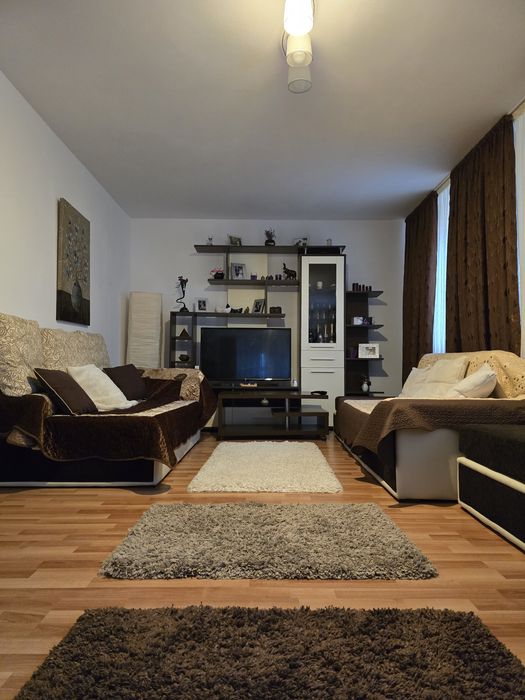 Casă de vânzare în Țăndărei – teren 880 mp