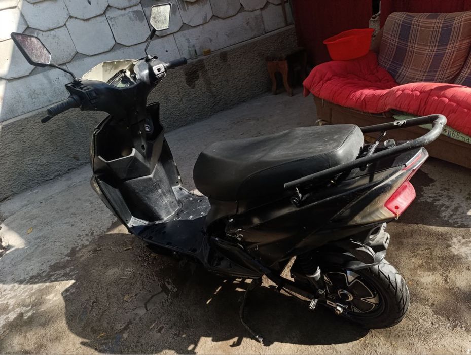 Продам электроскутер