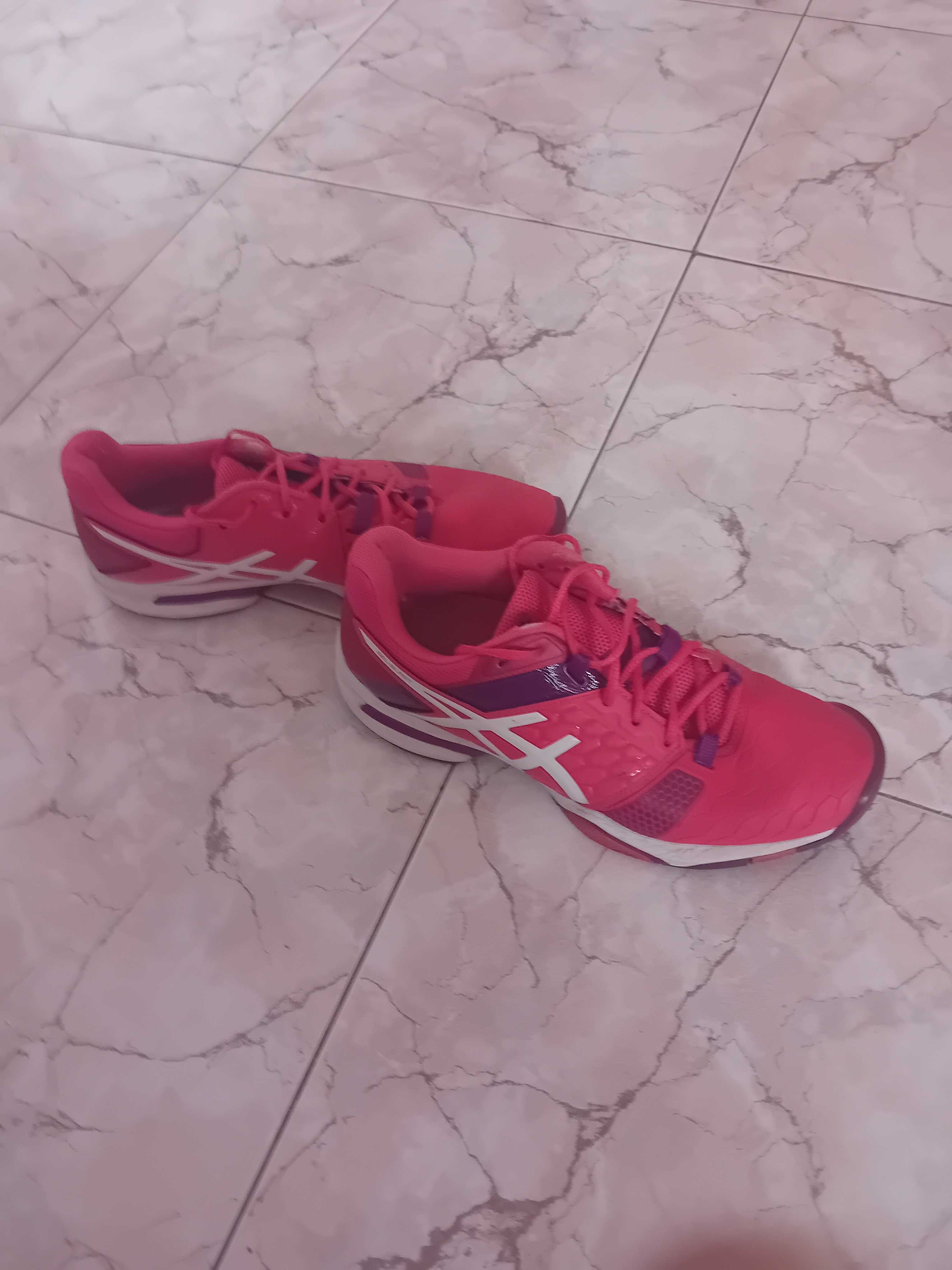 Дамски Asics 42 н