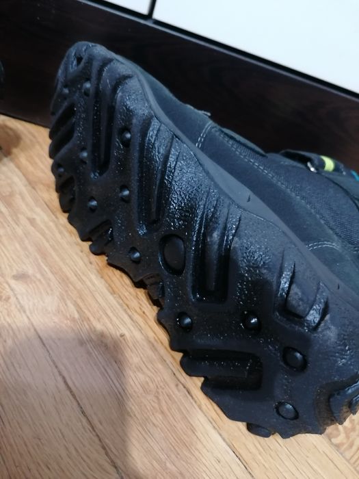 Непромокваеми топли ботуши