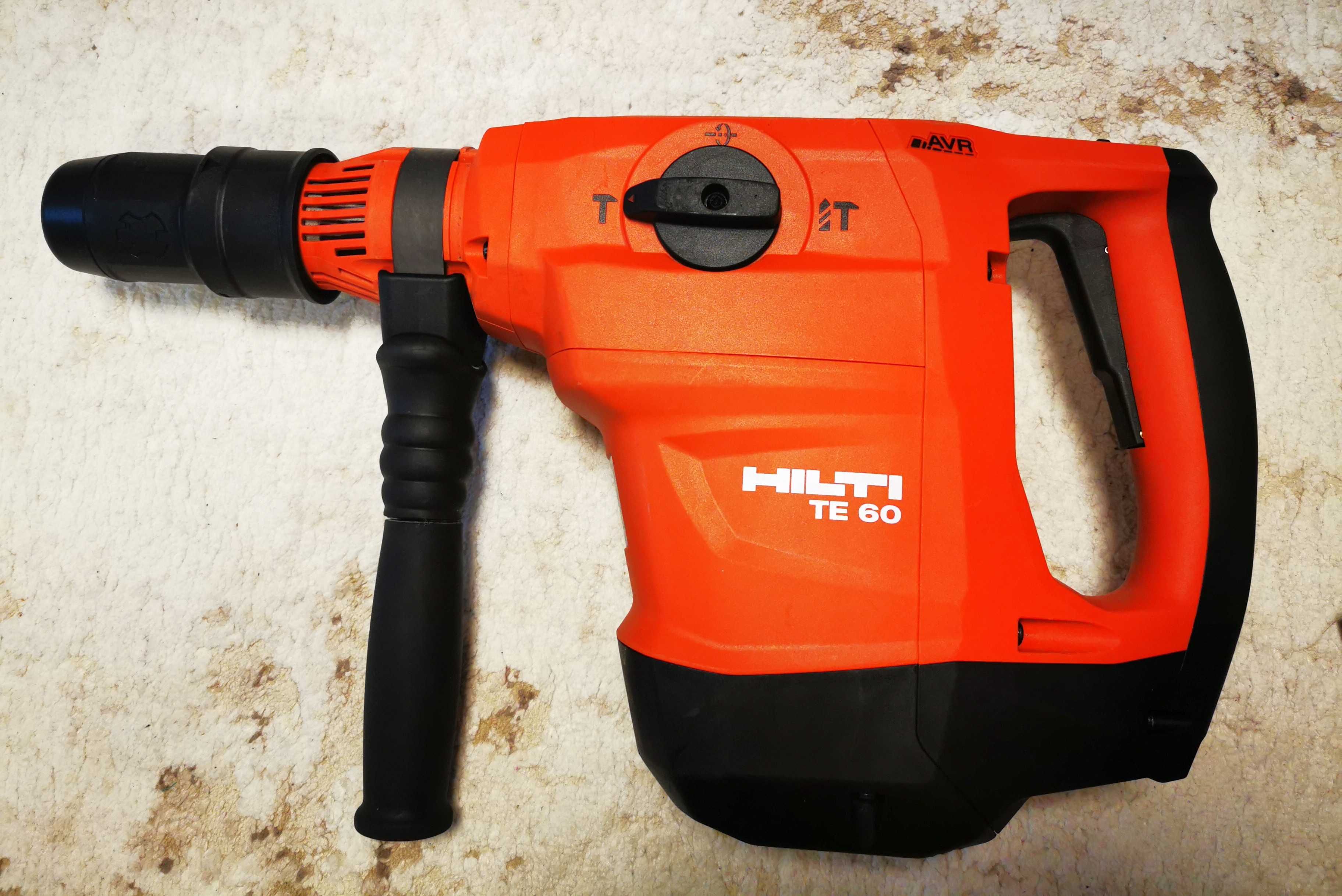 HILTI TE 60 AVR bormasina rotopercutor, 2023 sds max