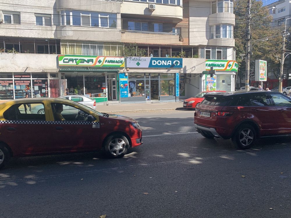 spatiu comercial de inchiriat (sau vanzare )