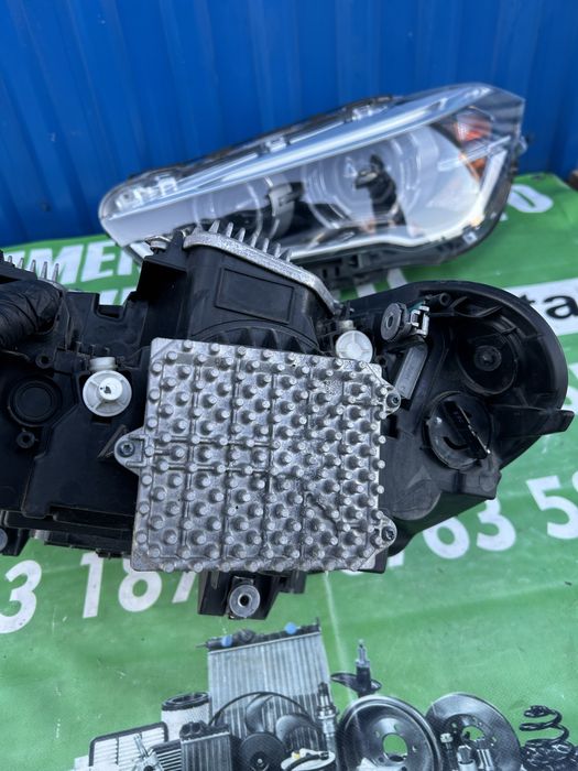 Far dreapta  complet xenon BMW X1 F48 2016