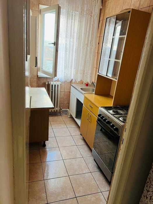 Urgent Vand Apartament 3 camera