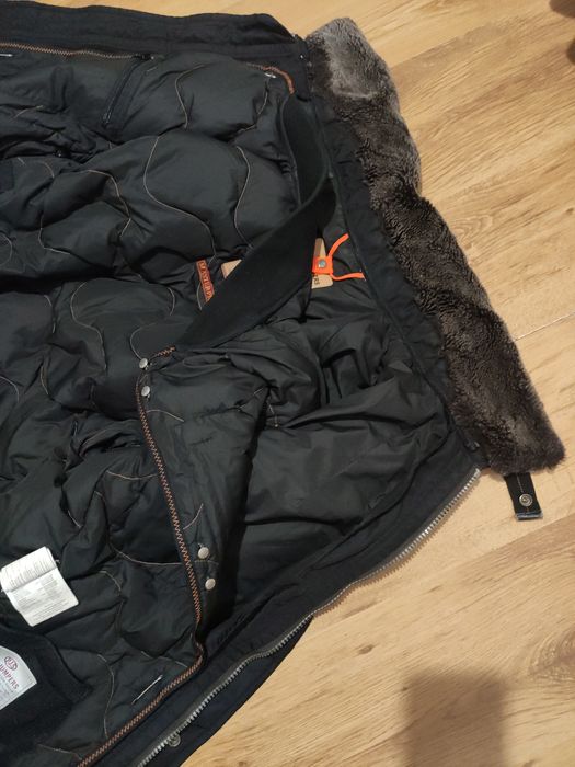 Geaca Parajumpers mărimea XXL slimfit