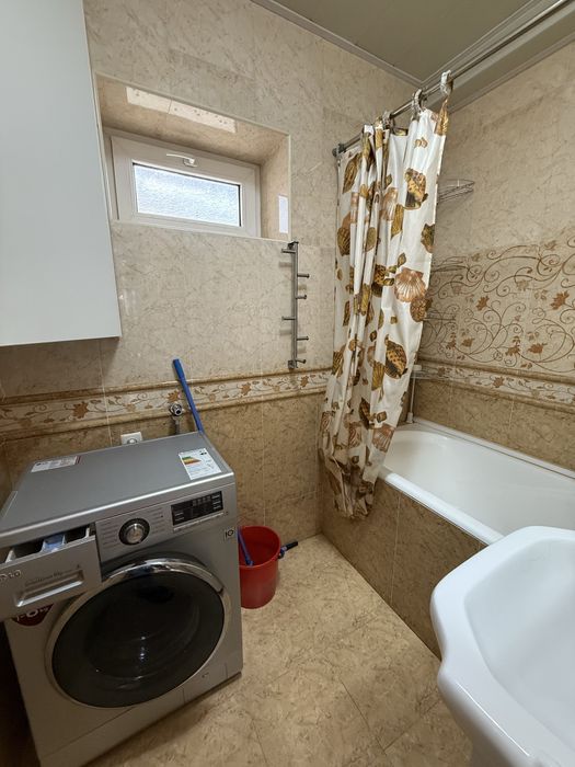 Аренда ! Госпитальный рынок 3/3/4 77 серия