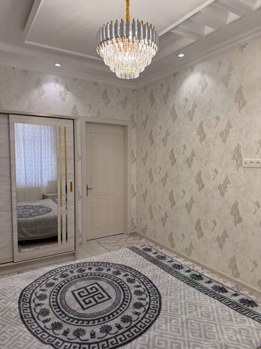 Чилонзор 20-кварталда Илон мачит оркасида 3хонали уй ижарага берилади