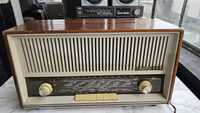 Продавам Лапово радио...LOEWE-OPTA BELLA. Type--52811