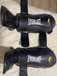 Протектори за крака Everlast Elite