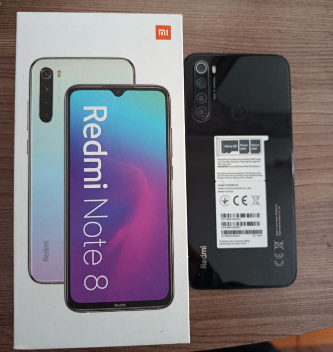 Продам телефон Редми 8