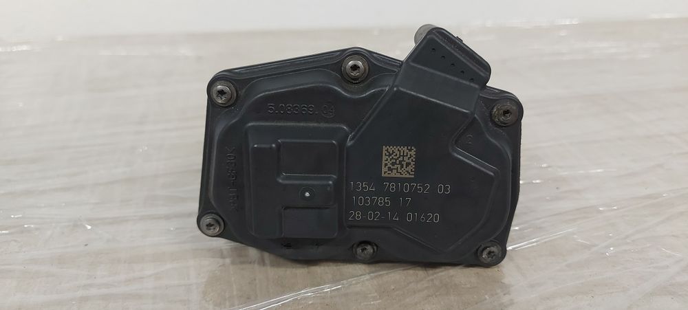 Clapeta acceleratie F30