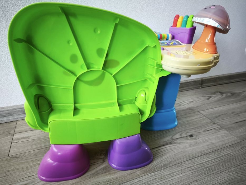 Scaun interactiv Fisher-Price pentru copii